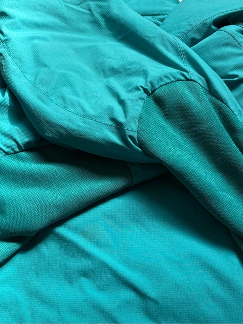 Arc'teryx Atom Jacket - Picture 6 of 12